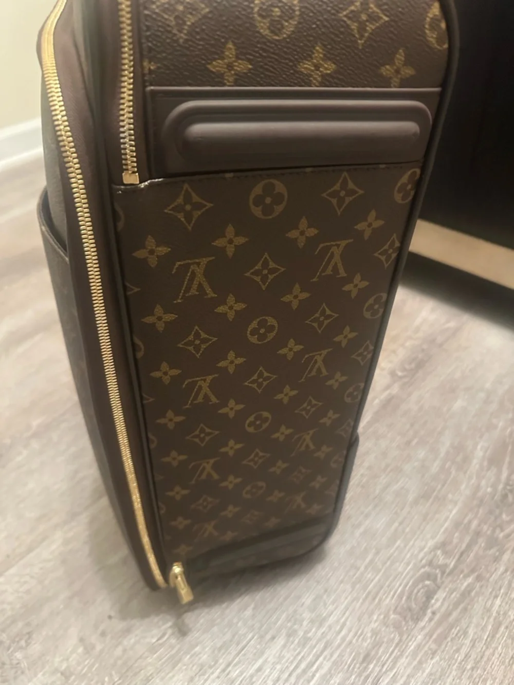 Louis Vuitton Monogram Canvas Travel Organizer - Brown with Gold Hardware - Picture 11 of 15
